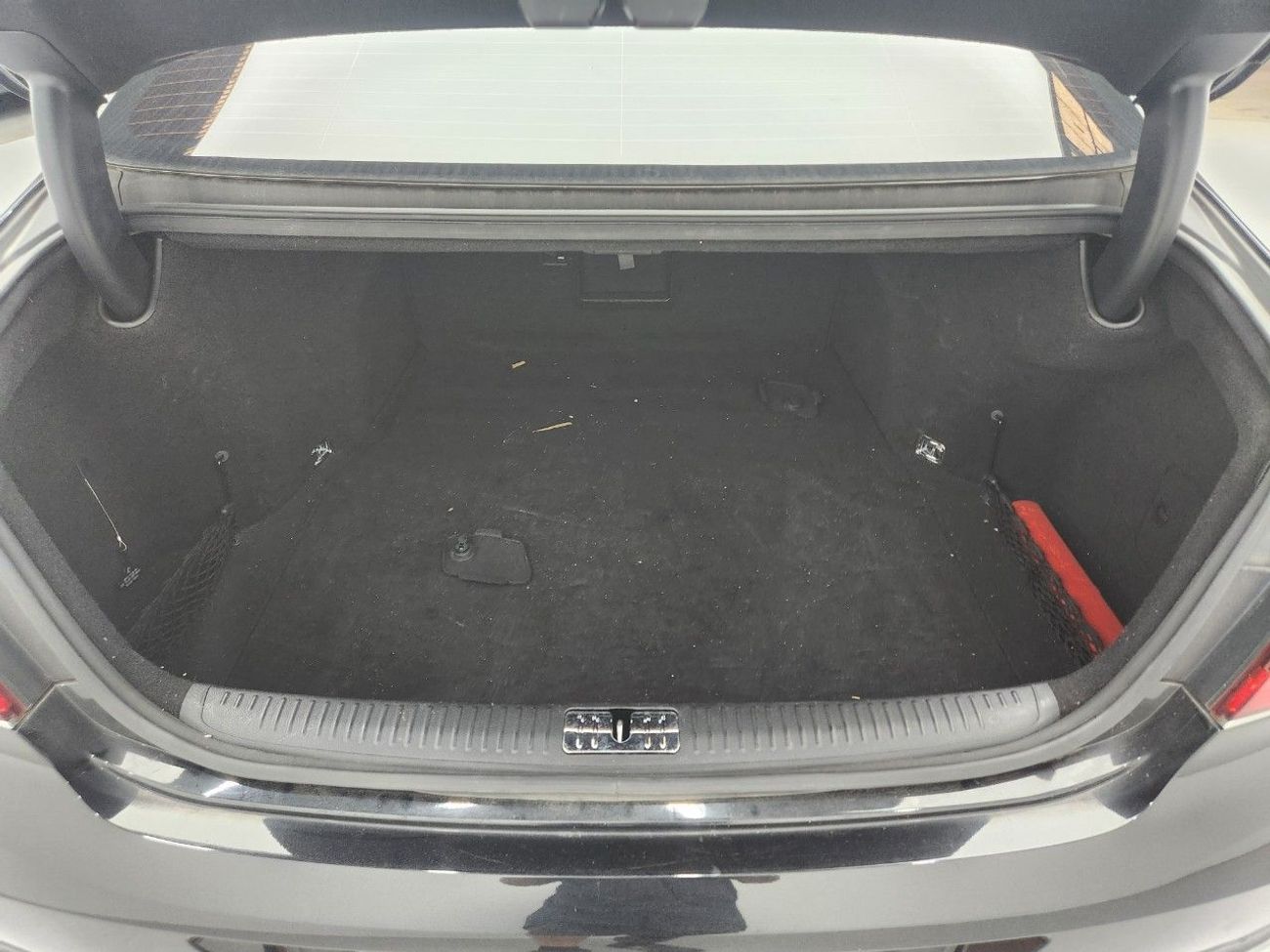 جينيسس G90 Platinum 3.8L RWD