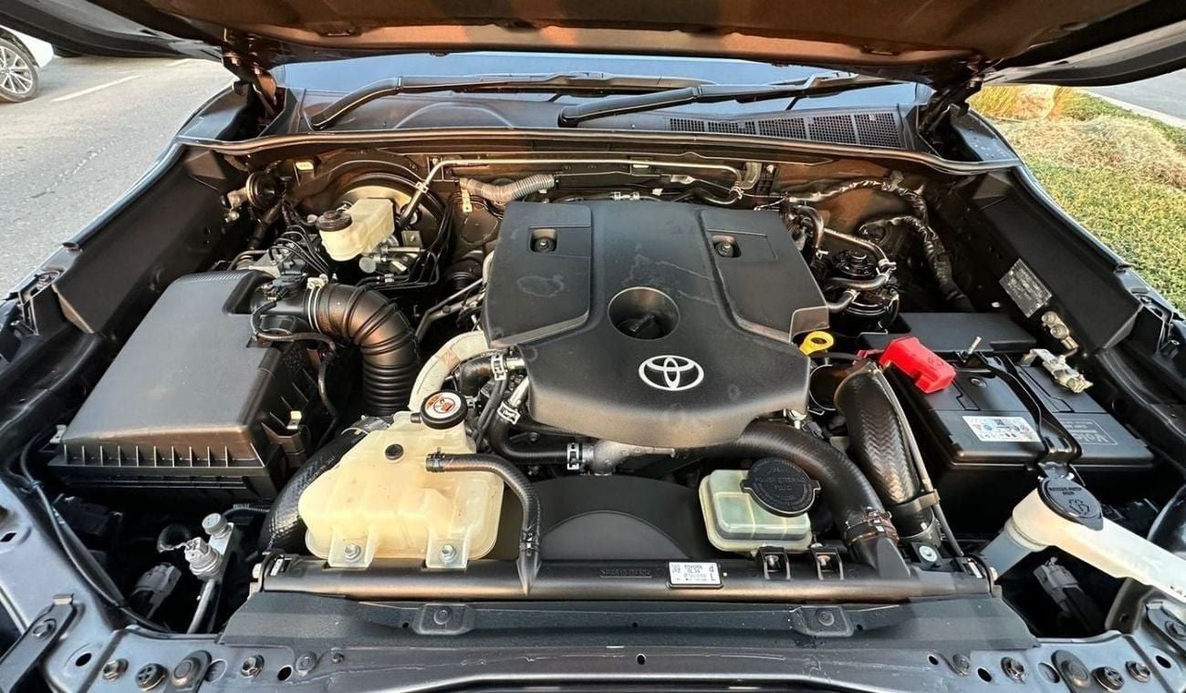 تويوتا هيلوكس RHD 2.8 DIESEL