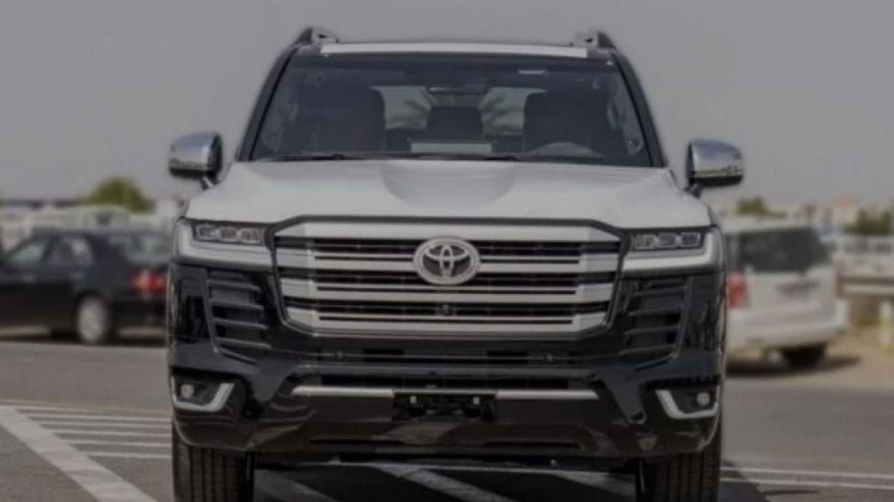 Toyota Land Cruiser VXR 3.5L PETROL 2026