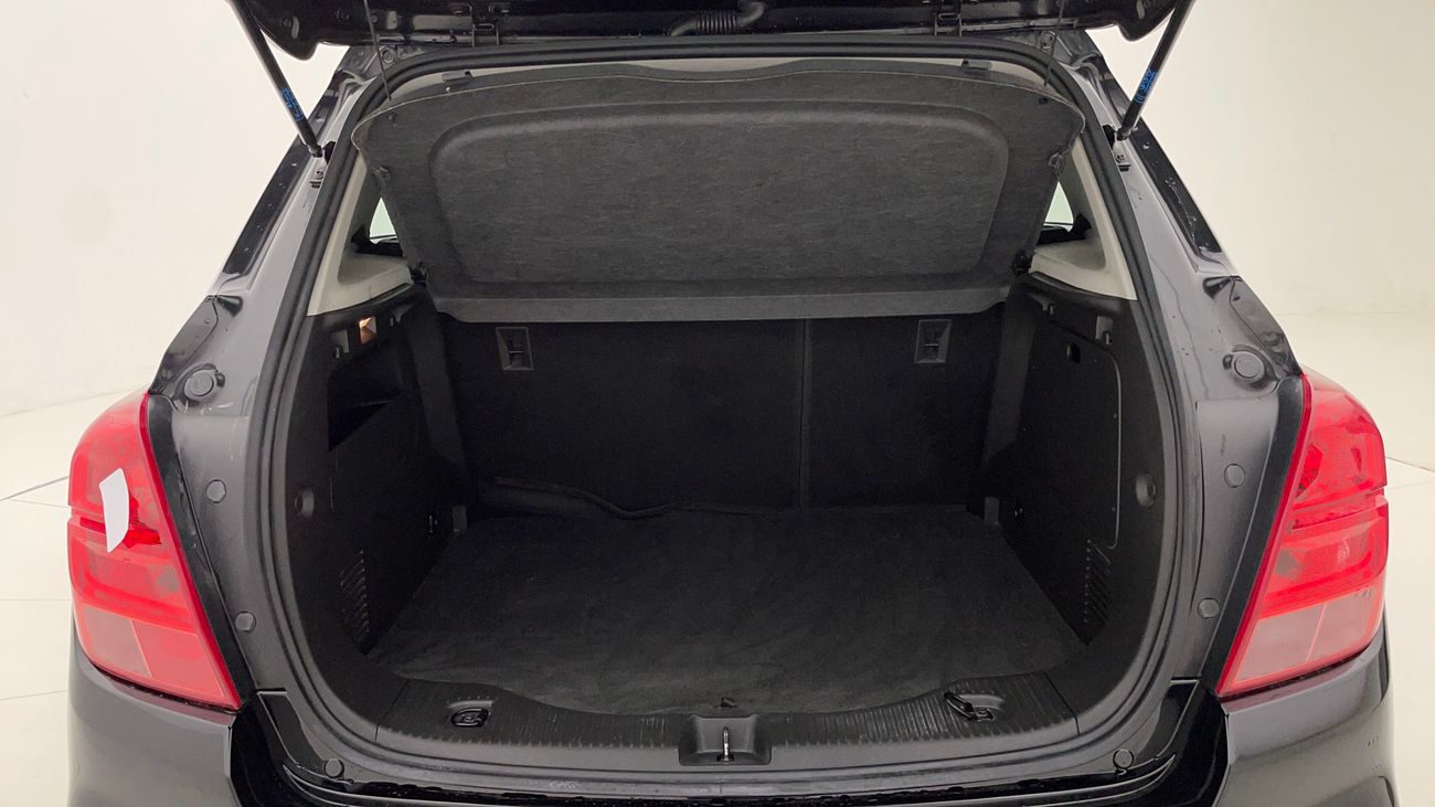 Chevrolet Trax LT 1.8 | Zero Down Payment | Home Test Drive