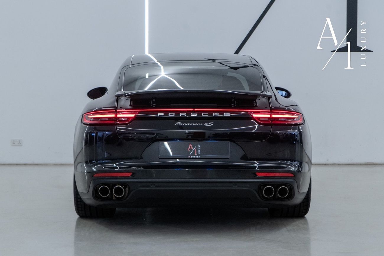 Porsche Panamera 4S 3.0L (434 HP) 2018 Porsche Panamera 4S Executive, Full Porsche Service History, Full Option,GCC S