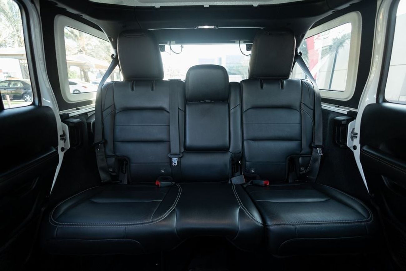 Jeep Wrangler Unlimited Sahara 3.6L