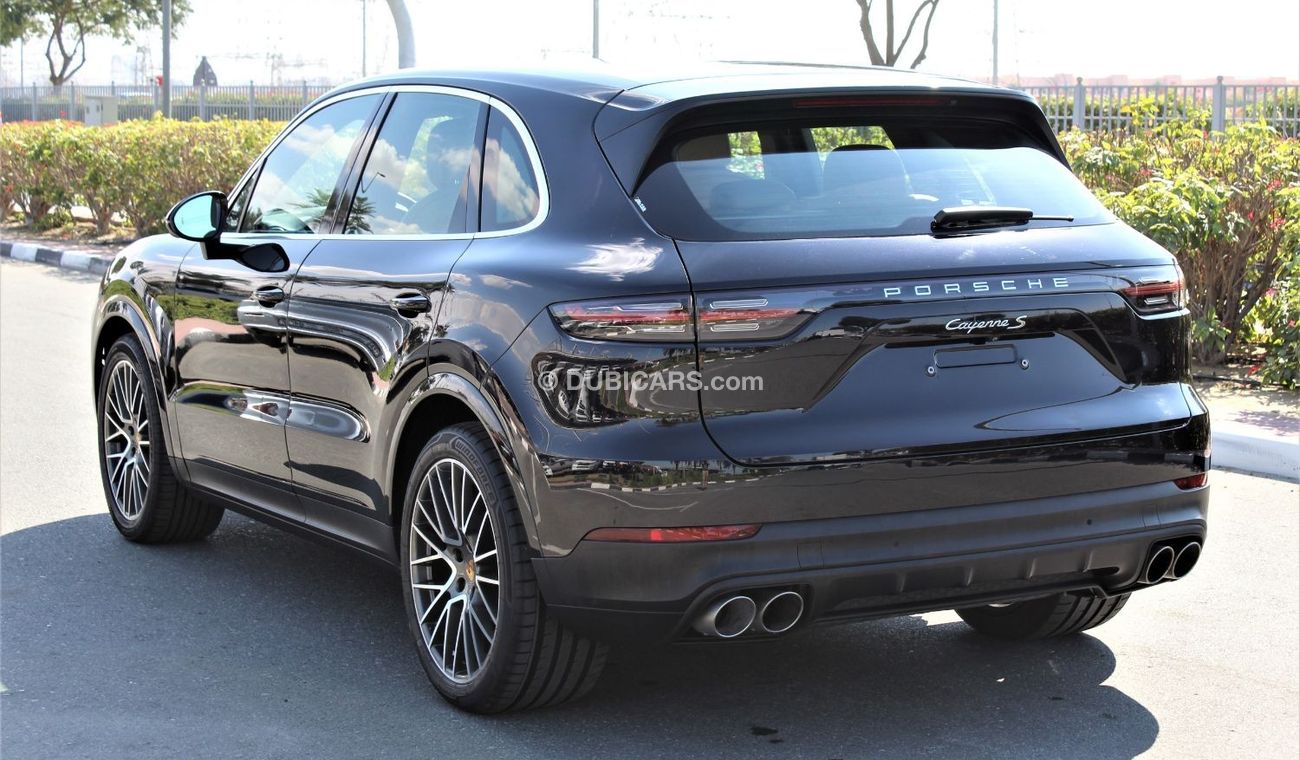 Porsche Cayenne V6 GCC 2018 UNDER WARRANTY