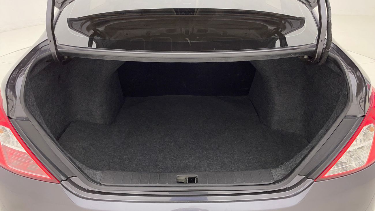 نيسان صني SV COMFORT 1.5 | بدون دفعة مقدمة | اختبار القيادة في المنزل