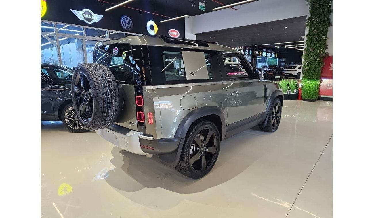 Land Rover Defender 90 HSE P400 Defender 90 P400/V6 /2022/ Al Tayer Warranty amd service contract