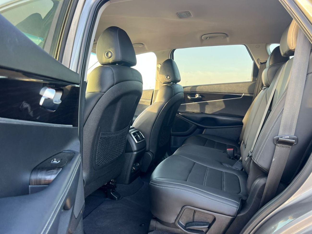 Kia Sportage 2019 Kia Spotage Mid Option  3.3L V6 - Rear Camera - AWD 4x4 - Leather Seat - Electric Seat -