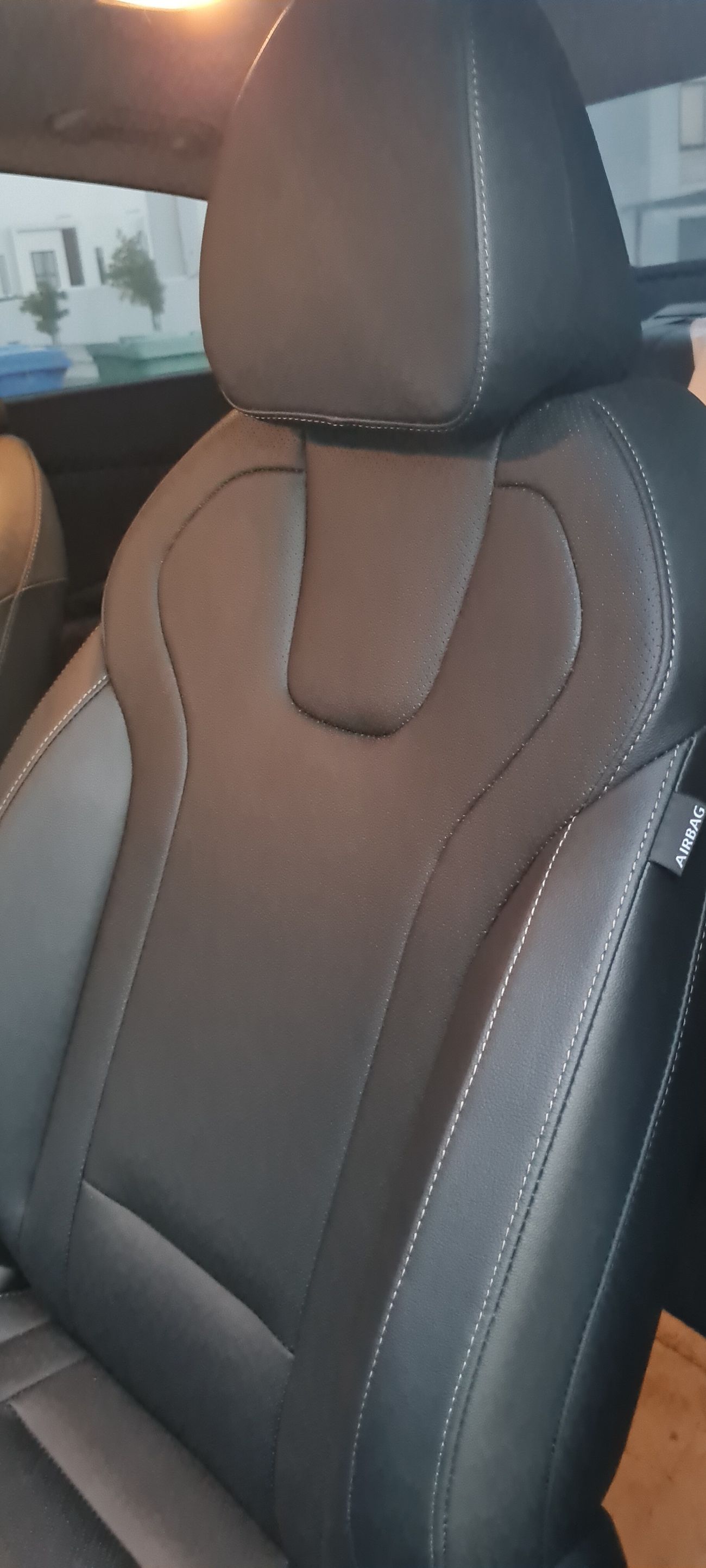هيونداي إلانترا 2.0L Comfort