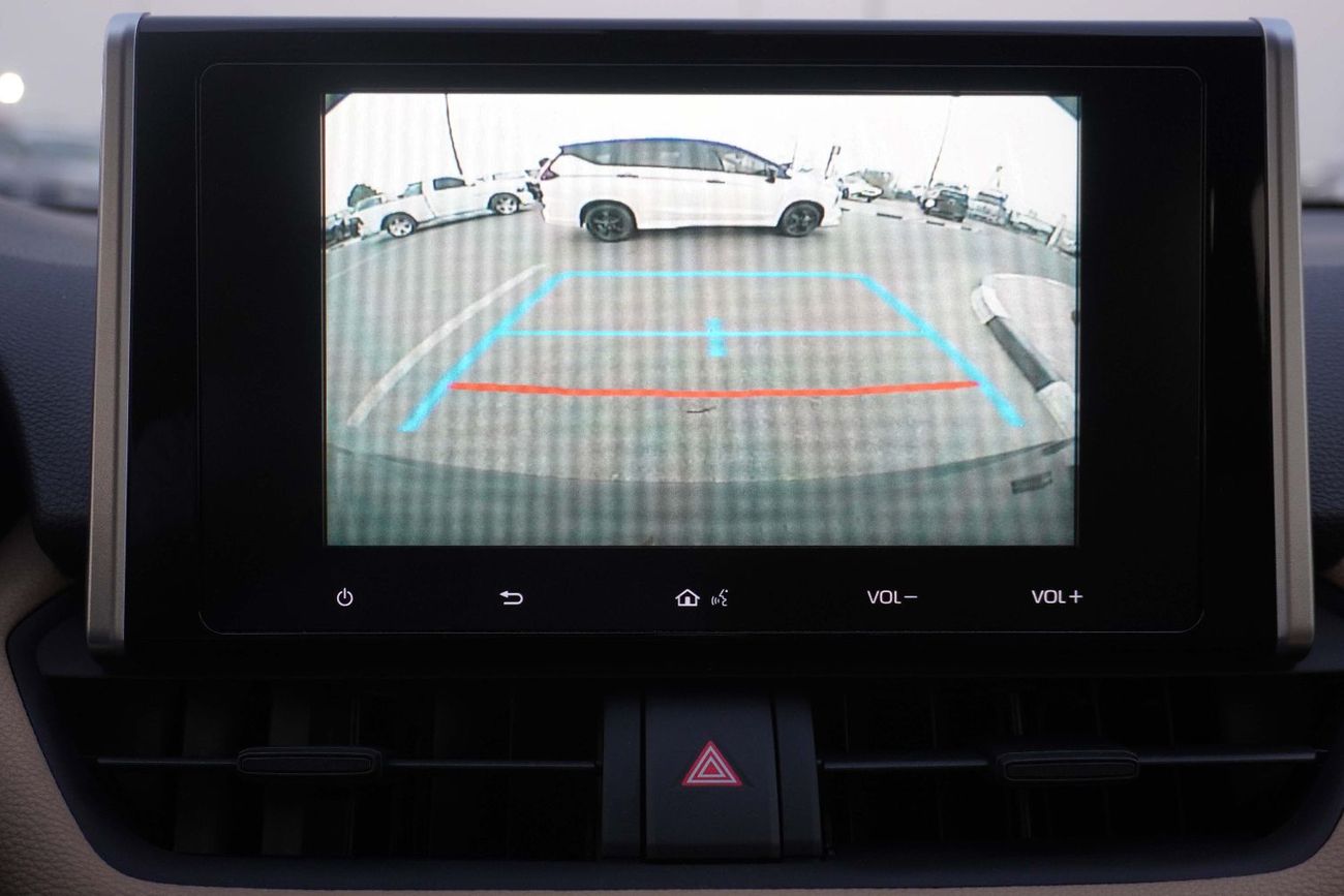 تويوتا راف ٤ 2.5L HEV (REAR CAMERA AND PARKING SENSORS)