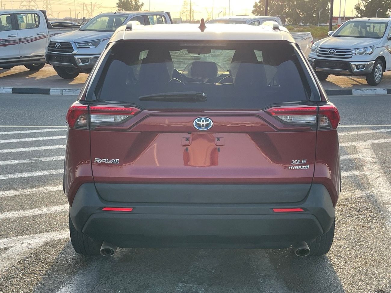 Toyota RAV4 XLE 2.5L 2021 TOYOTA RAV4 XLE HYBRID 4x4 IMPORTED FROM USA