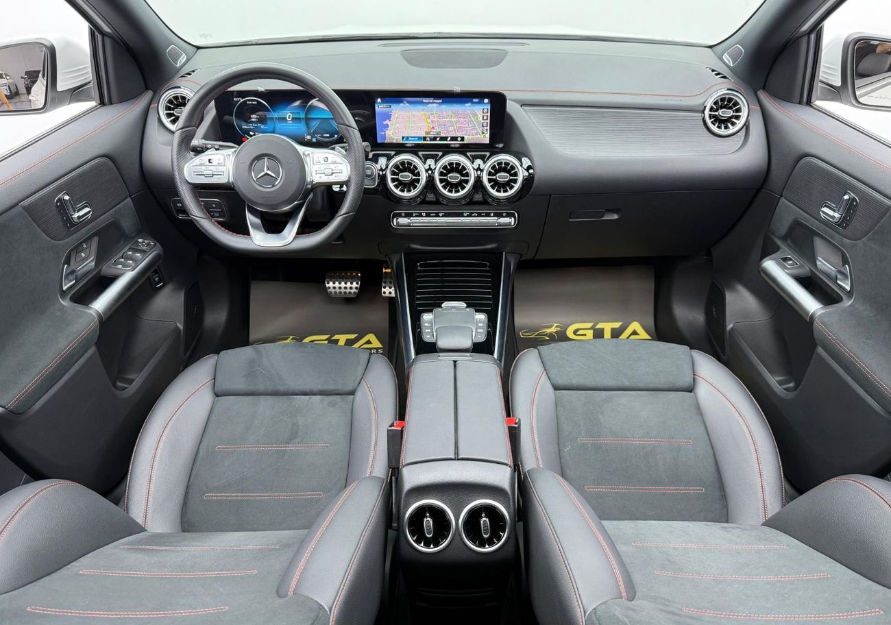 مرسيدس بنز EQA 350 SUV 2023 Mercedes Benz EQA 350 4Matic, 2032 MB Warranty + Service Pack, Very Low Km, GCC