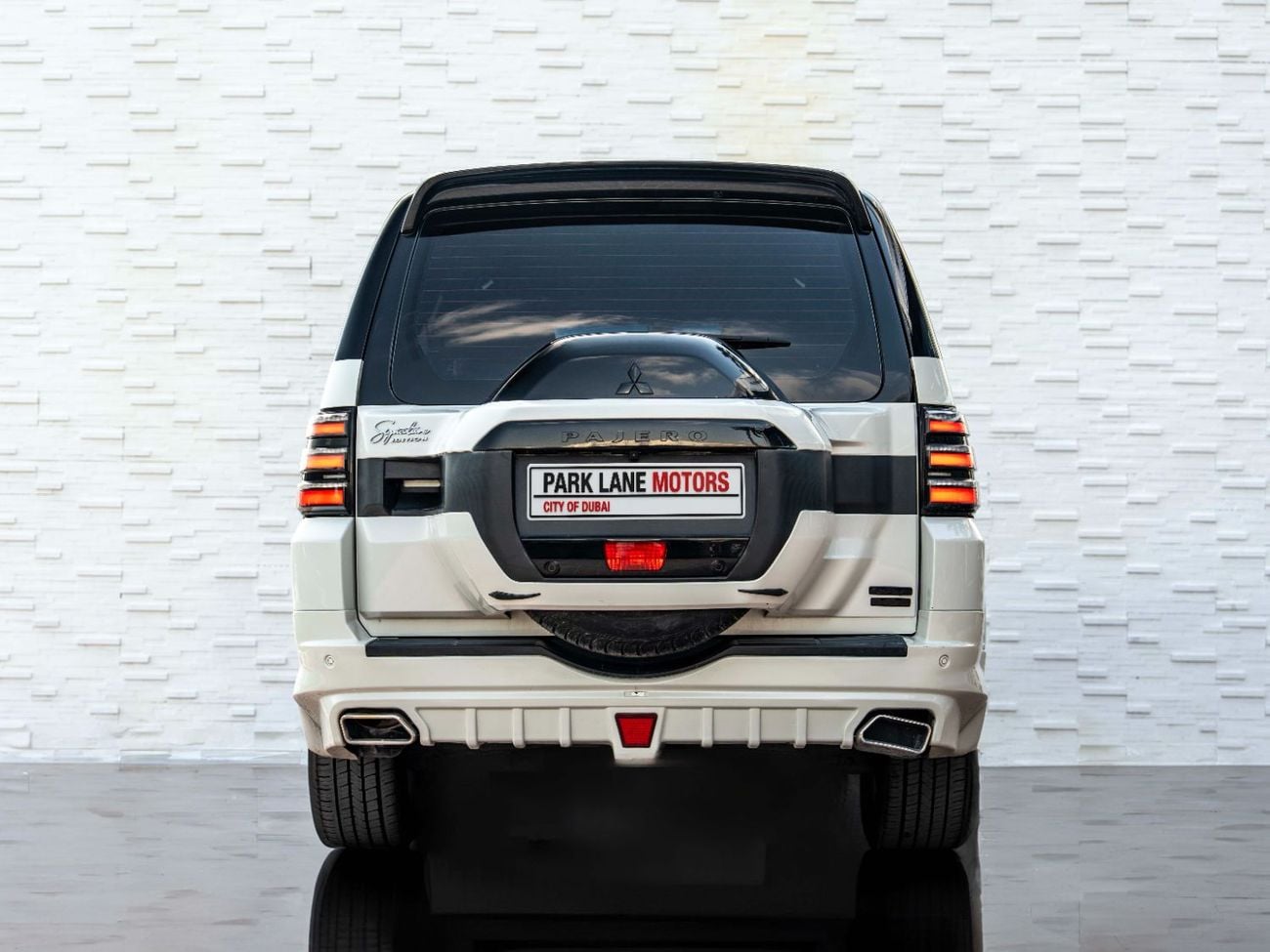 Mitsubishi Pajero GLS 3.5L (189 HP)