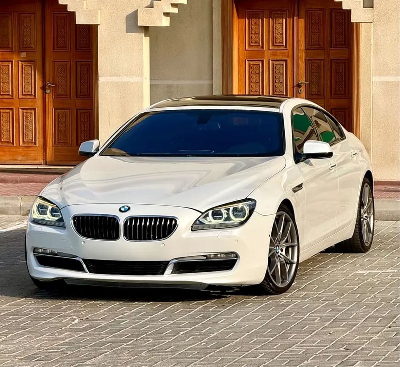 بي أم دبليو 640i بي ام دبليو 640i جران سيدان 640i GCC Specs - Immaculate Condition