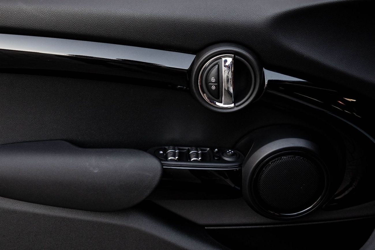 Mini Cooper COOPER | 2,056 P.M  | 0% Downpayment | MINI COOPER 4DR || FULLY LOADED!