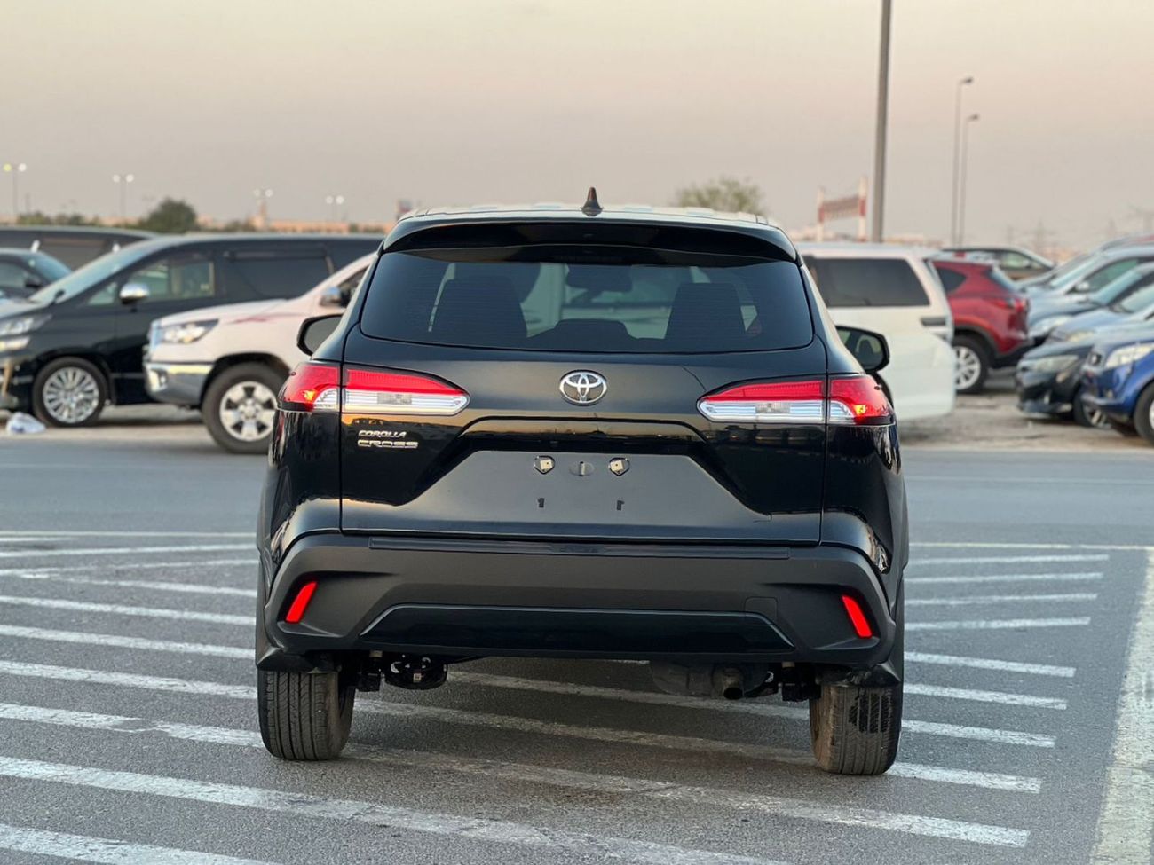 Toyota Corolla Cross 2025 Toyota Corolla Cross L Low Mileage - 2.0L V4 - Rear Camera
