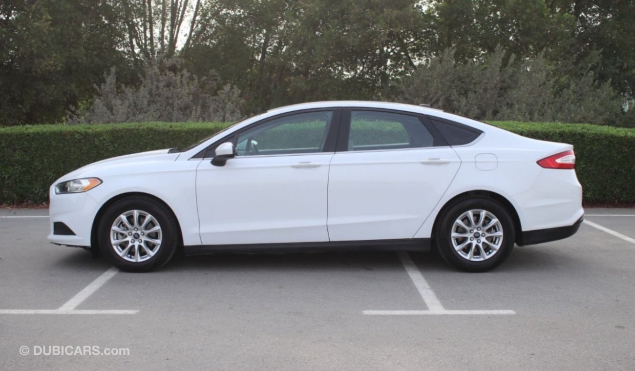 Ford Fusion Ford Fusion 2015 GCC 4V Original Paint - Perfect Condition - No Accident History