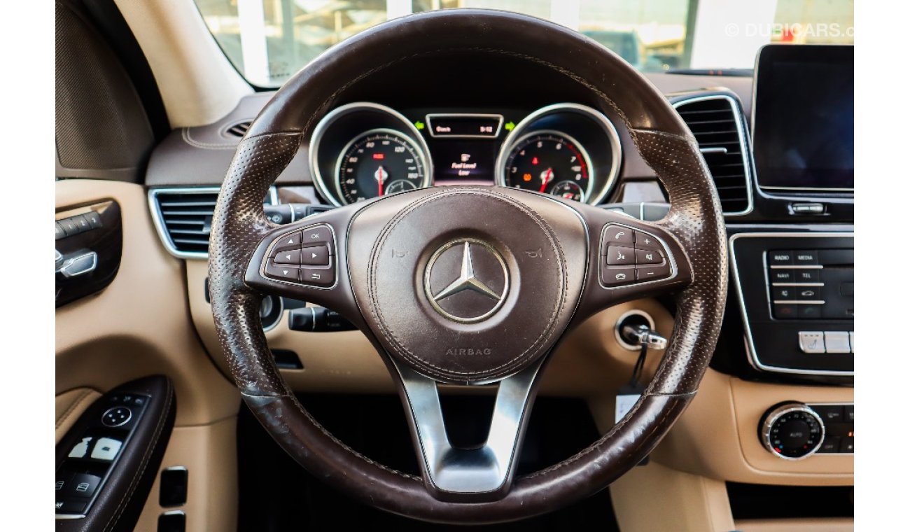 Mercedes-Benz GLS 450 2017 v6 mint condition 4matic