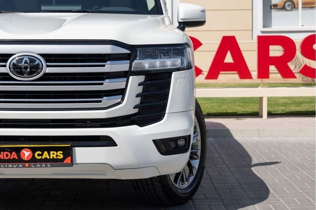 Toyota Land Cruiser GXR 3.5L Toyota Land Cruiser GXR 2022 GCC under Warranty with Flexible Down-Payment.