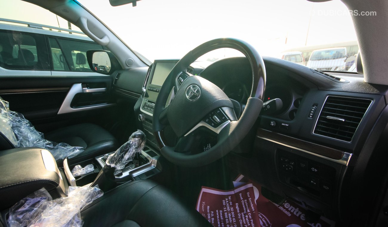 Toyota Land Cruiser V8 VXR Diesel  Right Hand Drive Full option