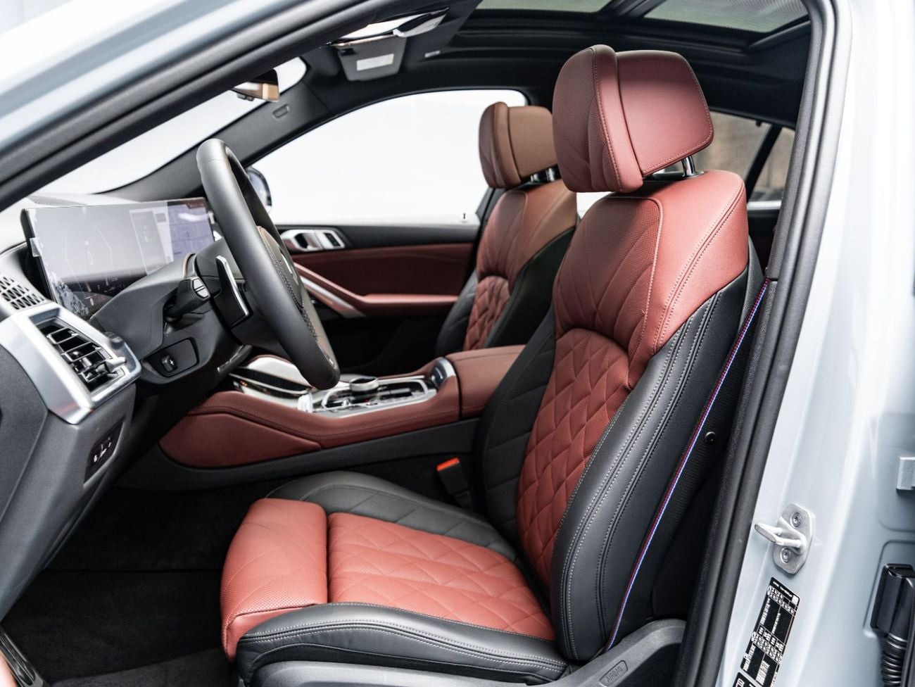 BMW X6 XDRIVE40I M SPORT BUY NOW, PAY 2027 | THE BLACKLINE STANDARD | BMW Warranty + Service Contract, GCC,