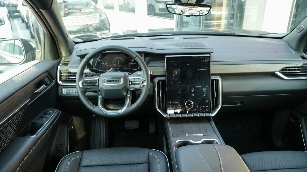 GMC Acadia DENALI