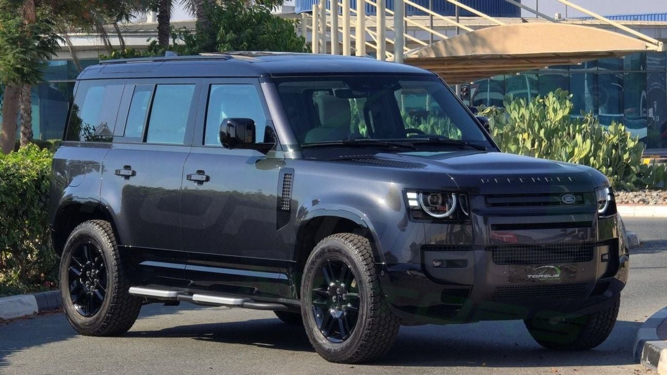 لاند روفر ديفندر 110 ( Only For Export ) X-Dynamic SE P300 AWD GCC 2026 BRAND NEW