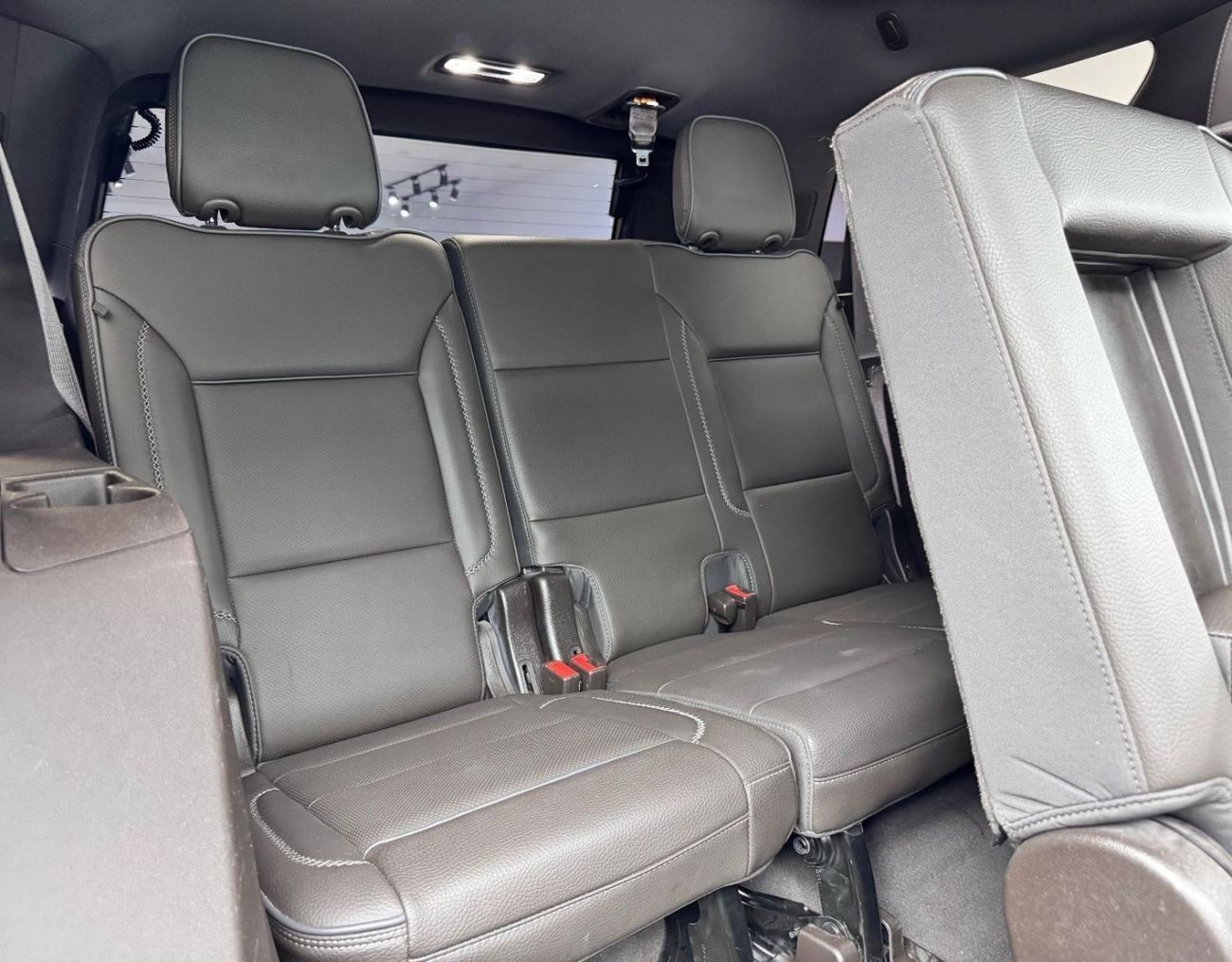 جي أم سي يوكون Denali 6.2L (8 Seater) 2021 GMC Yukon Denali, 2027 GMC Warranty + Service Pack, Fully Loaded, 8 Seat