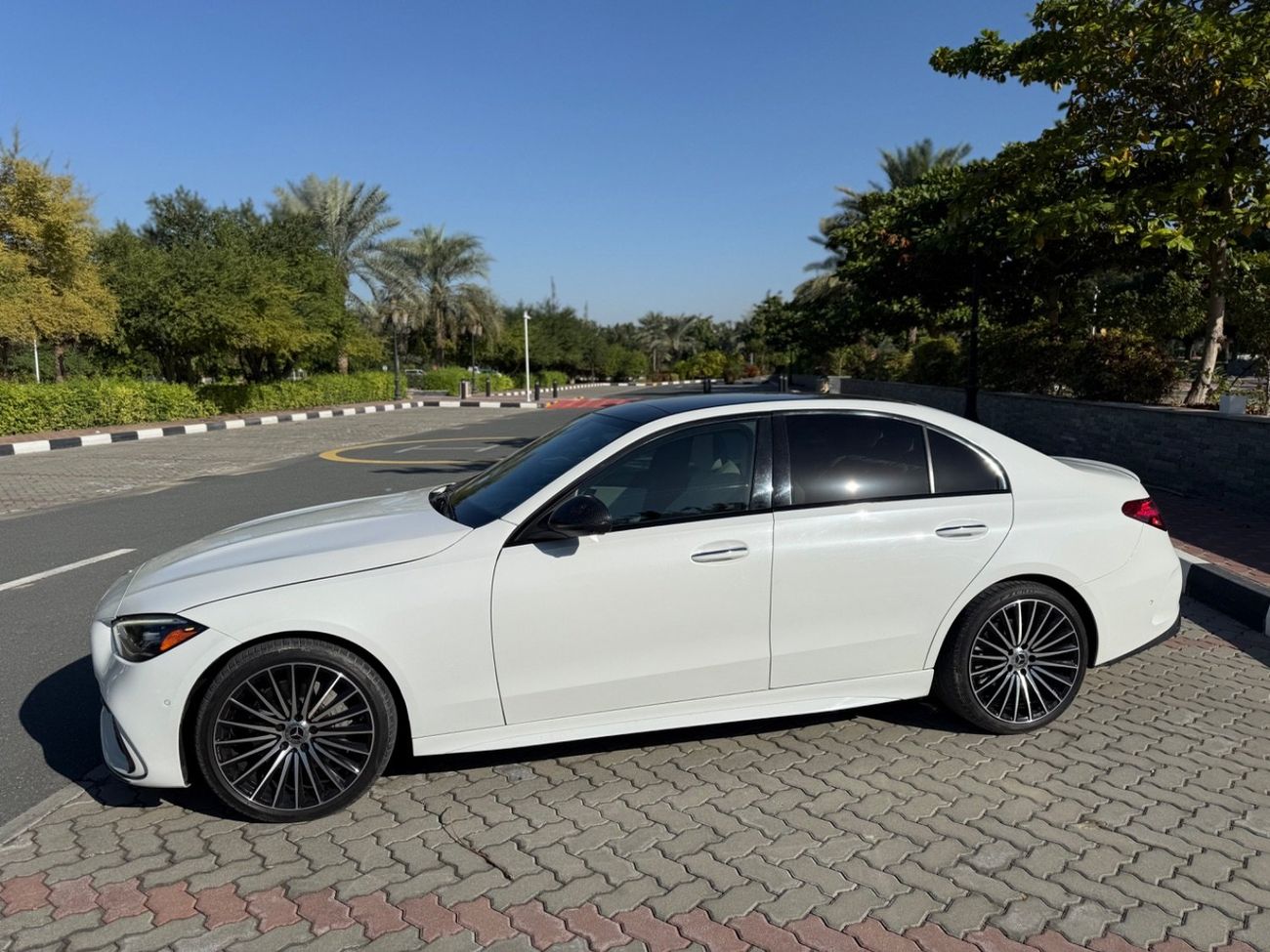 Mercedes-Benz C 300 Base