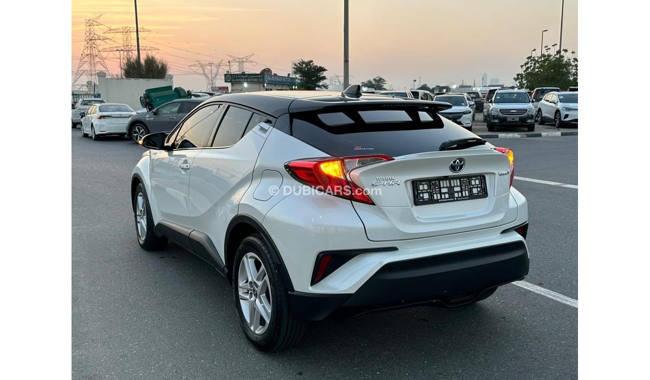 Toyota CHR Dynamic Chr 2021 full option hybrid gcc