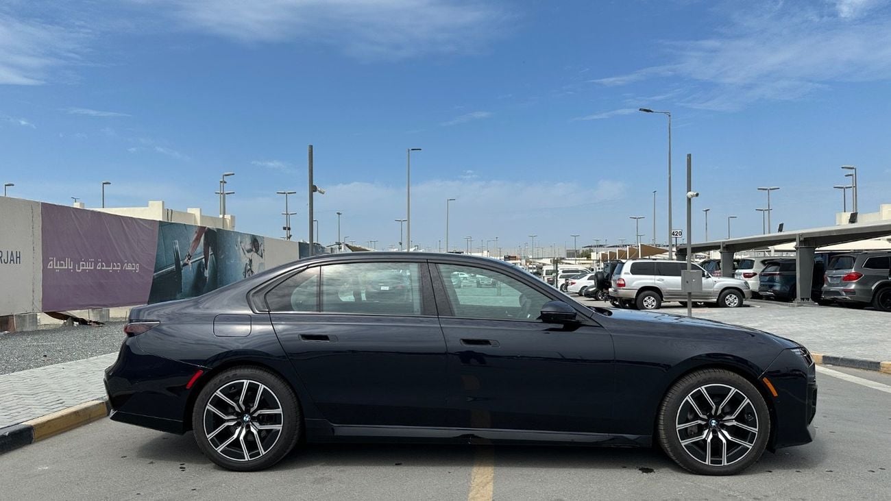 بي أم دبليو 740i 3.0L, V6