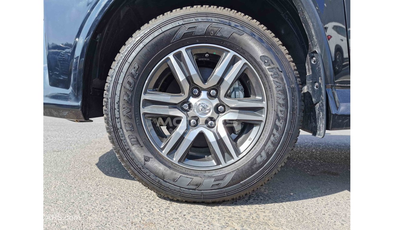 Toyota Fortuner 2.7L PETROL, 17" ALLOY RIMS, CRUISE CONTROL (CODE # TFVXR)