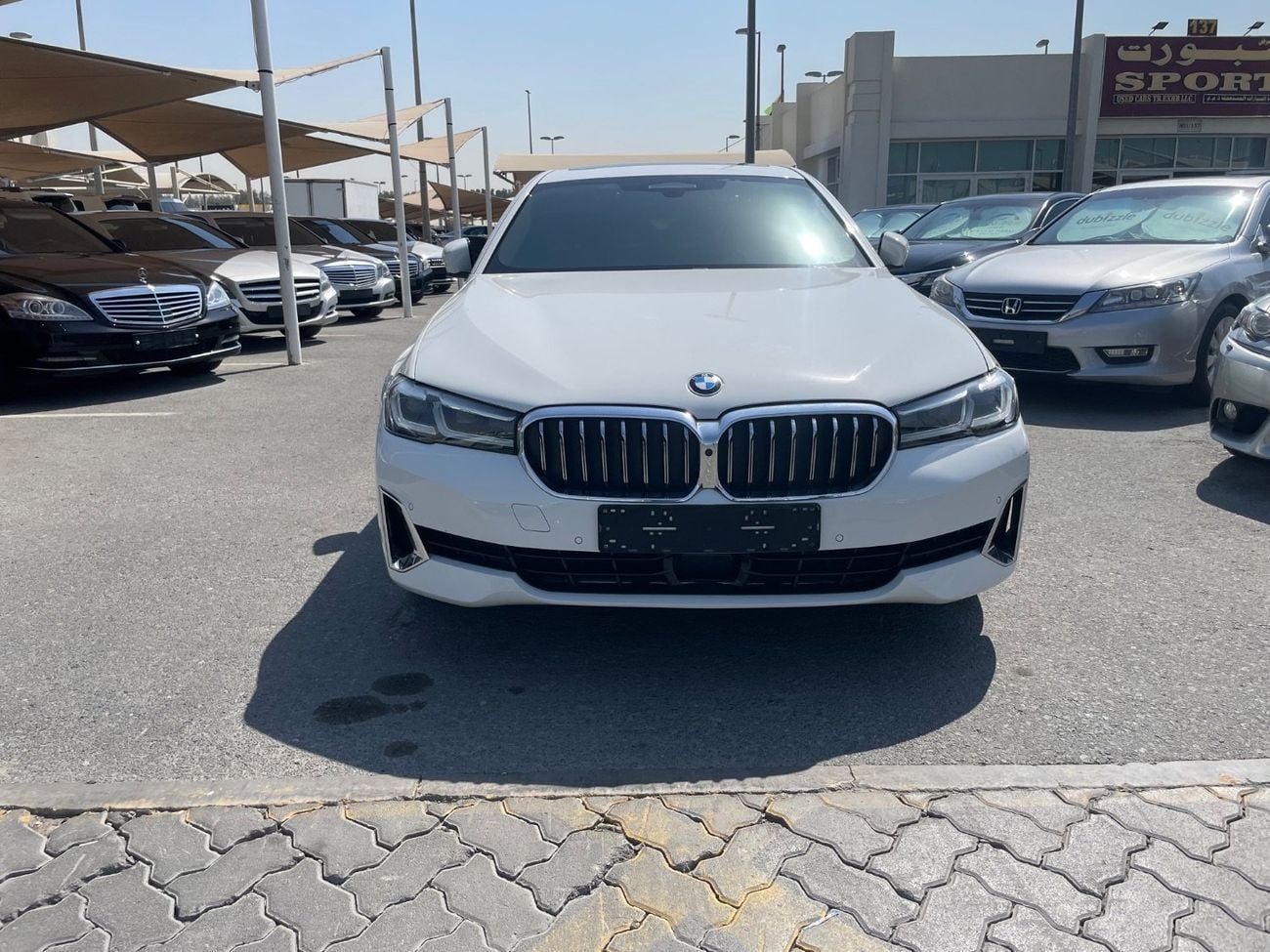 BMW 520i
