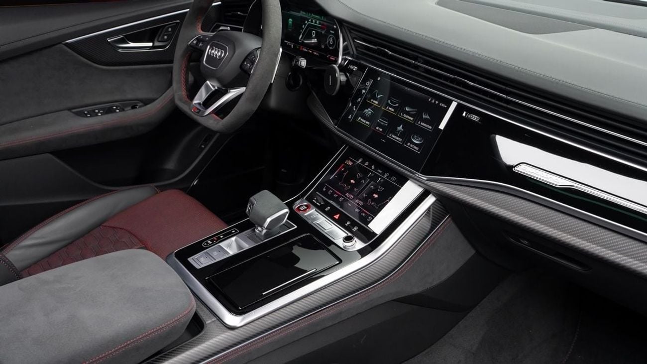 أودي RSQ8 Performance - 2025 - GCC Specs - Under Warranty and Service Contract