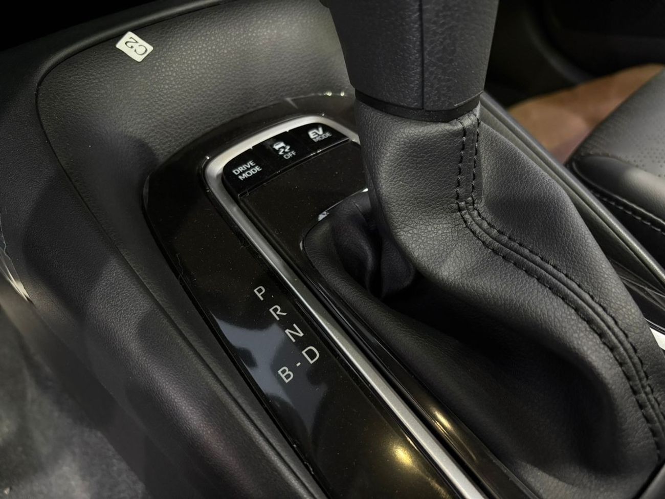 تويوتا كورولا GLI HEV 1.8L