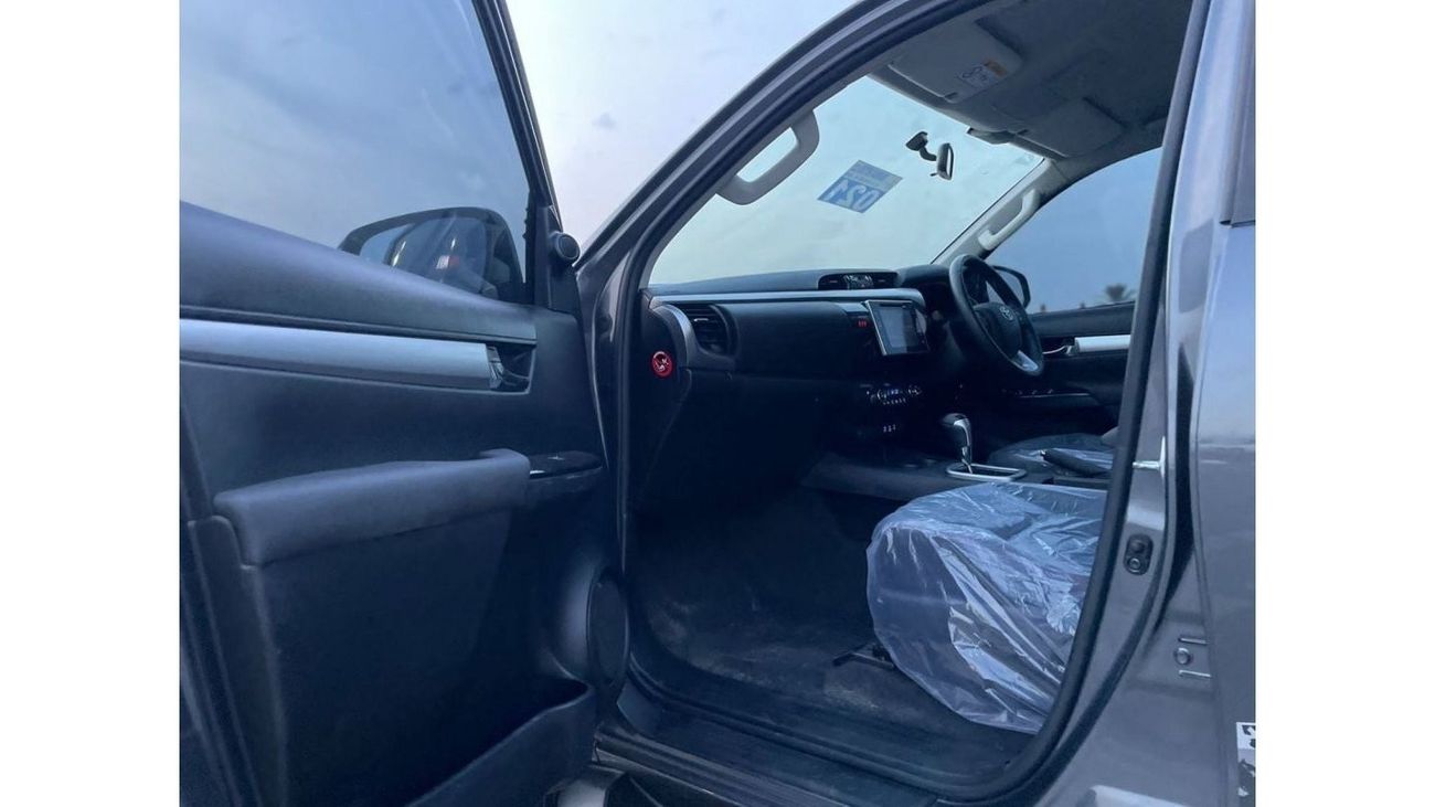 Toyota Hilux 2019 Toyota Hilux Adventure 2.8L V4 - Deisel - RHD -