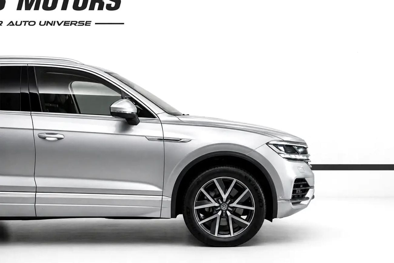 فولكس واجن طوارق Highline - GCC Specs - Excellent Condition