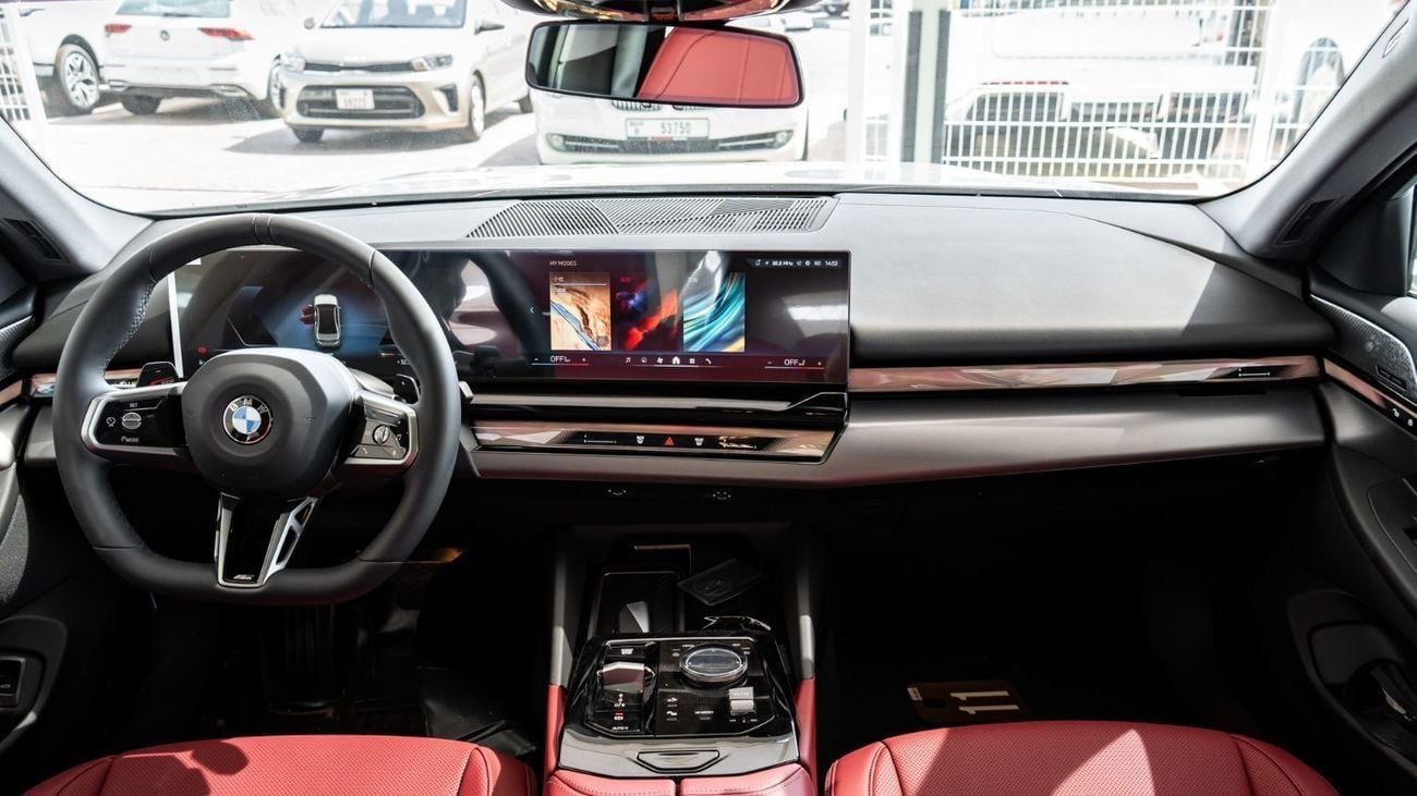 بي أم دبليو 530Li 2026 | BMW 5 SERIES 530LI LEADING M SPORT PACKAGE