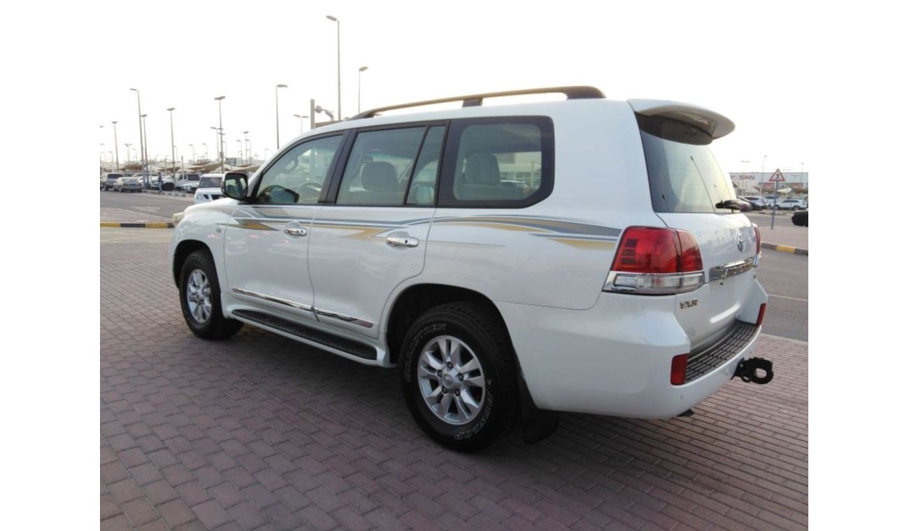 Toyota Land Cruiser Toyota landcruser 2009 gcc V8 full option for sale