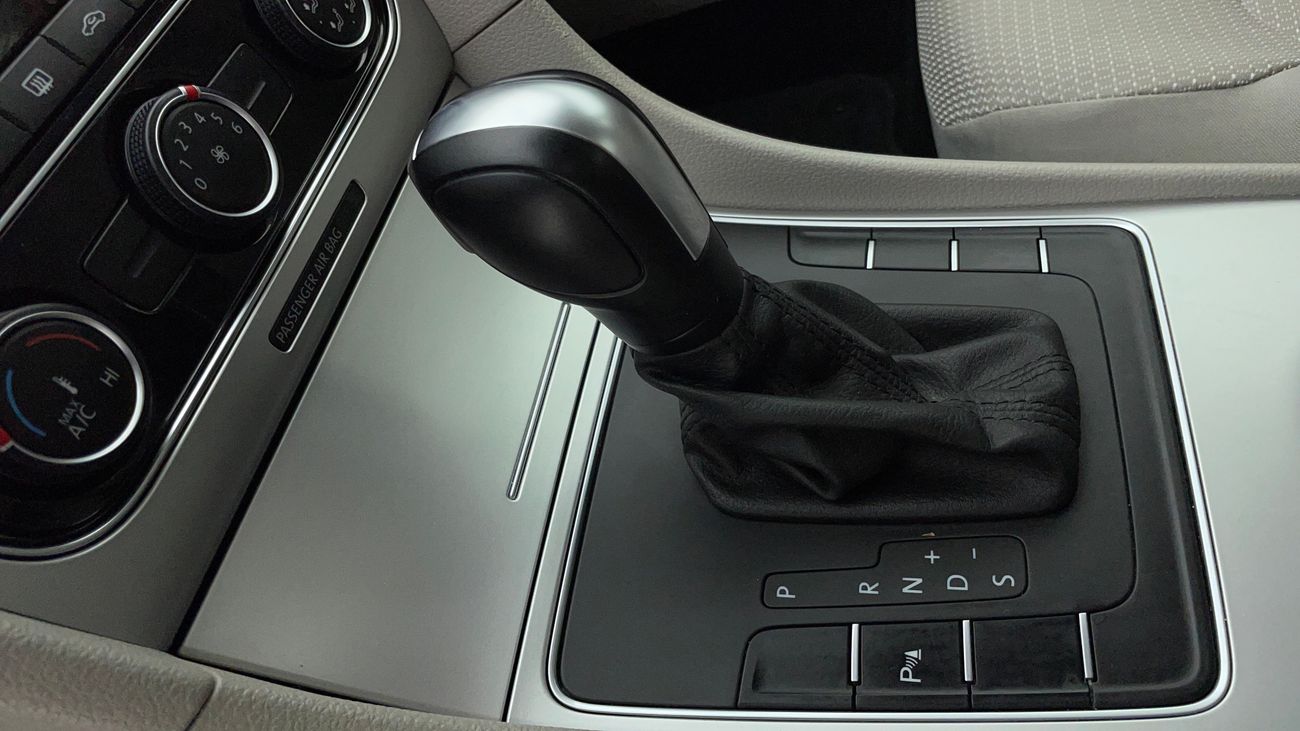 Volkswagen Passat TRENDLINE 2.5 | Zero Down Payment | Free Home Test Drive