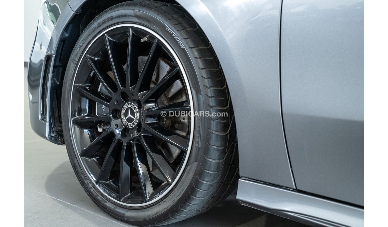 مرسيدس بنز A 250 2019 Mercedes-Benz A250 AMG Hatchback / EMC Mercedes Warranty