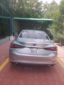 لكزس ES 350 F-Sport 3.5L