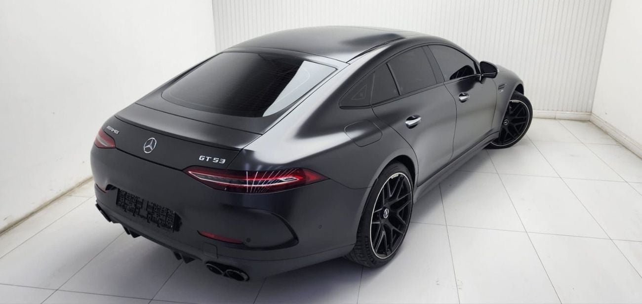 مرسيدس بنز AMG GT