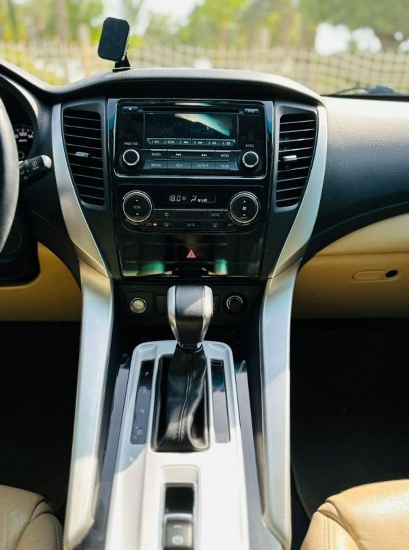 Mitsubishi Montero GLS Mid 840 PM || MONTERO SPORT GLS 3.0 || 0% DOWNPAYMENT | | WELL MAINTAINED || GCC