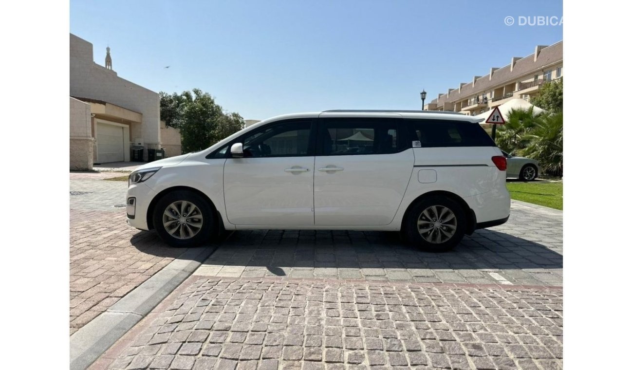 Kia Carnival 1110 PM || GRAND CARNIVAL 3.3 V6 LX || GCC || WELL MAINTAINED