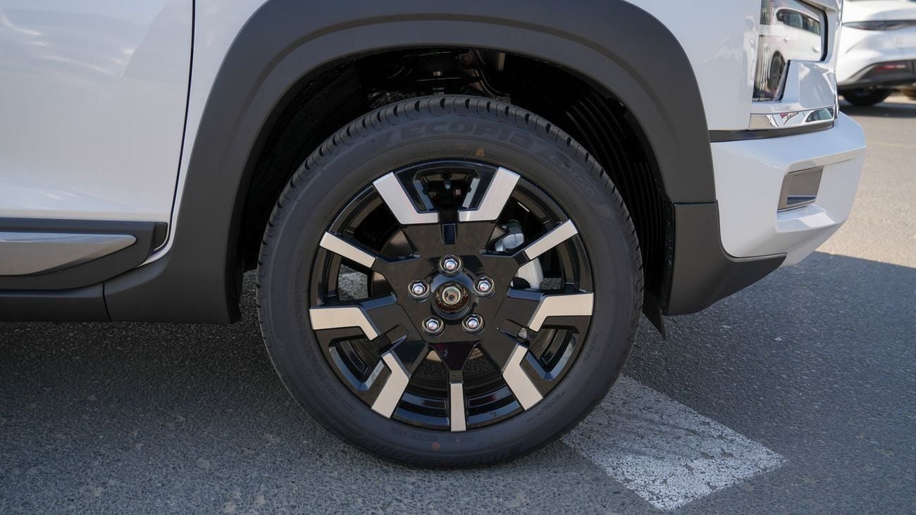 Mitsubishi Xpander Cross