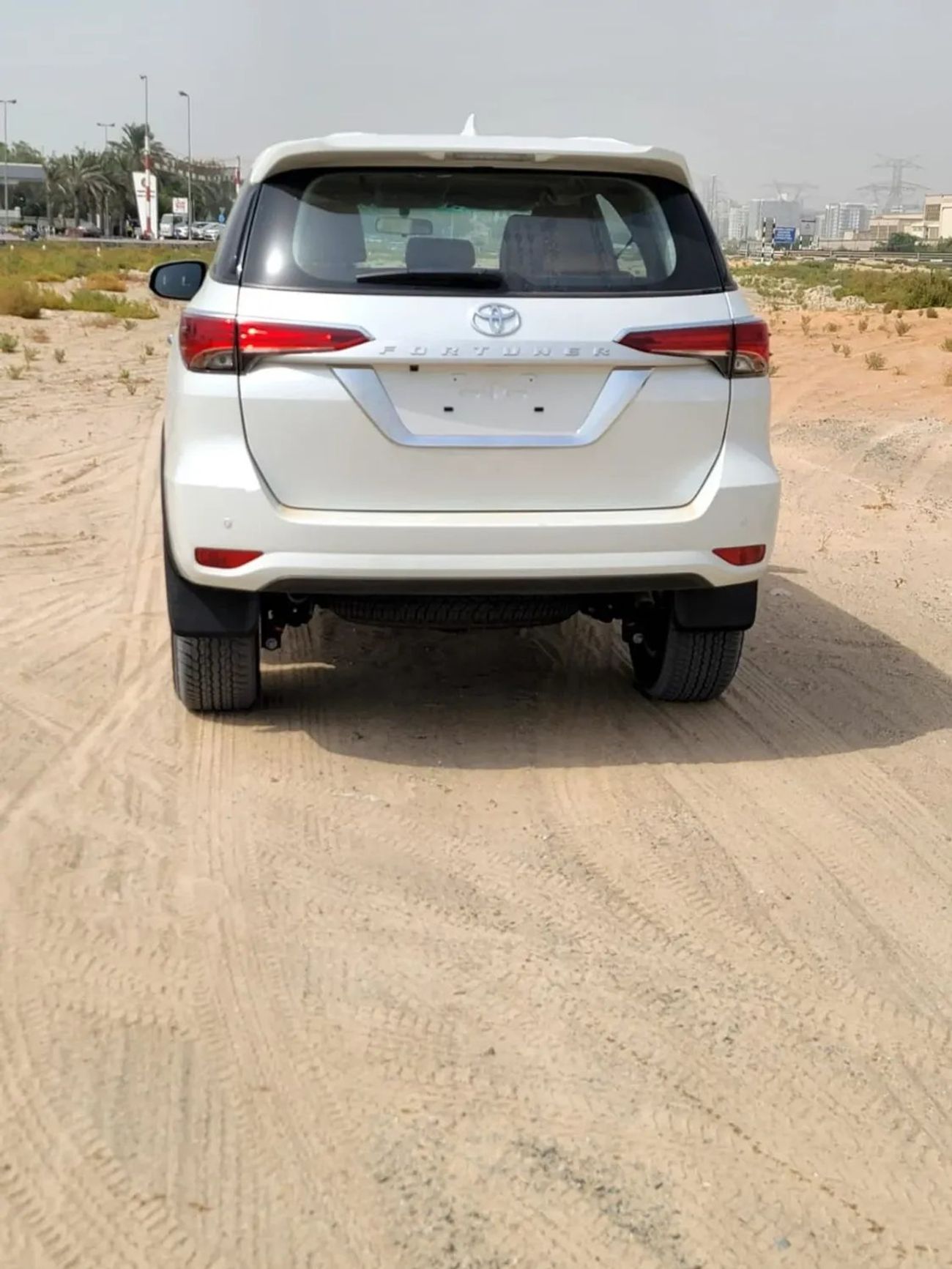 Toyota Fortuner Fortuner 2WD 2.7L petrol 2023