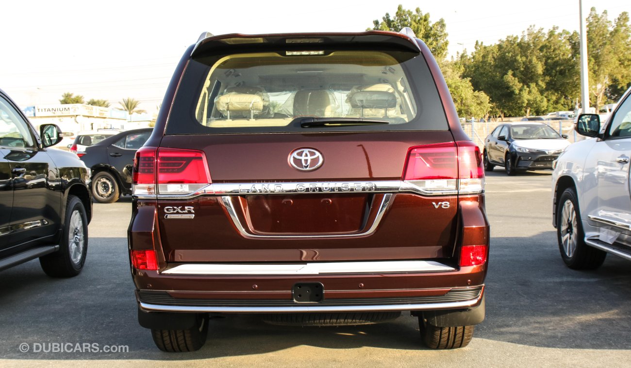 Toyota Land Cruiser GXR V8