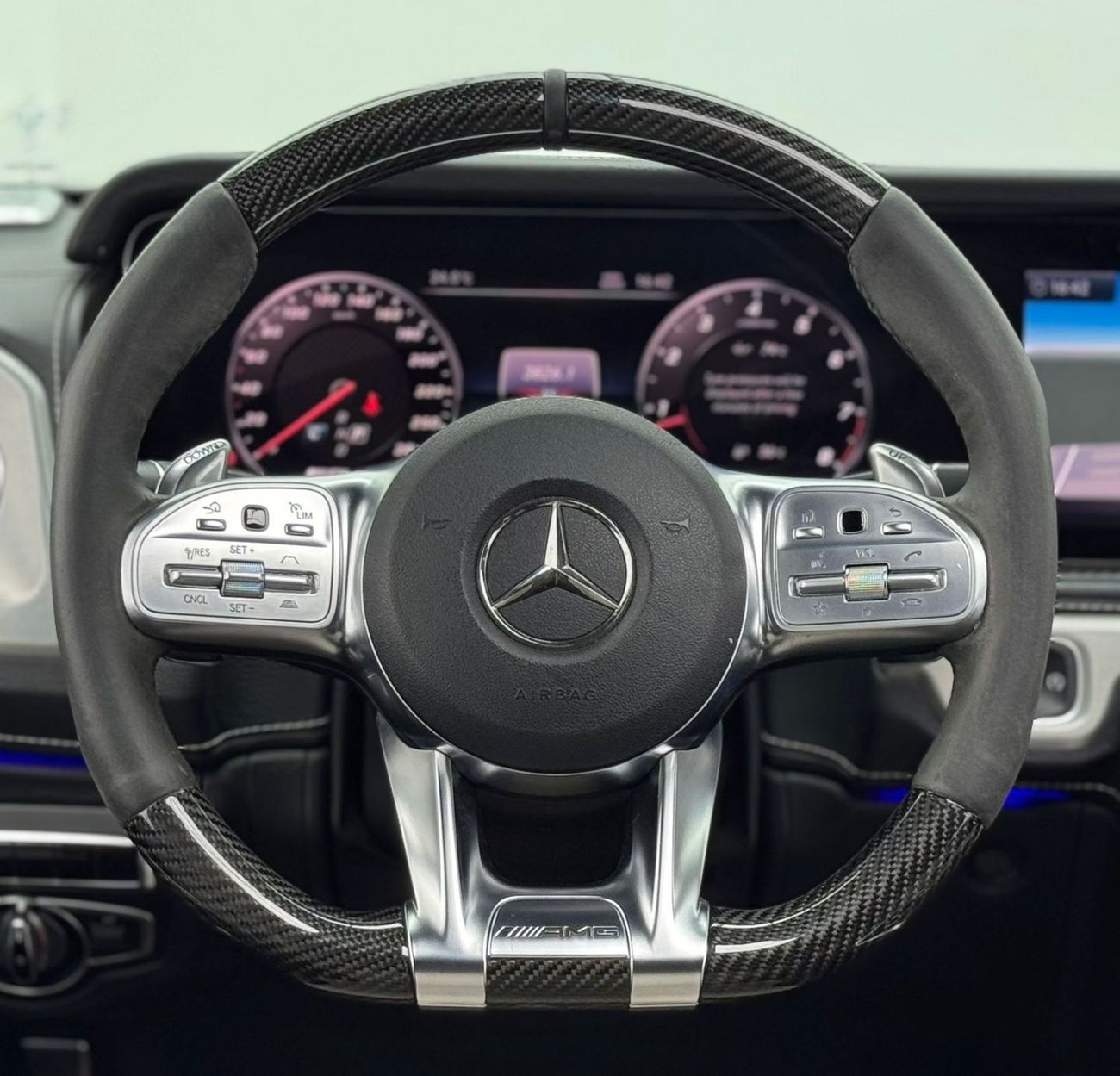 Mercedes-Benz G 63 AMG Std 4.0L 2019 Mercedes-Benz G63 AMG, Mercedes Service History, 1 Year Warranty, GCC