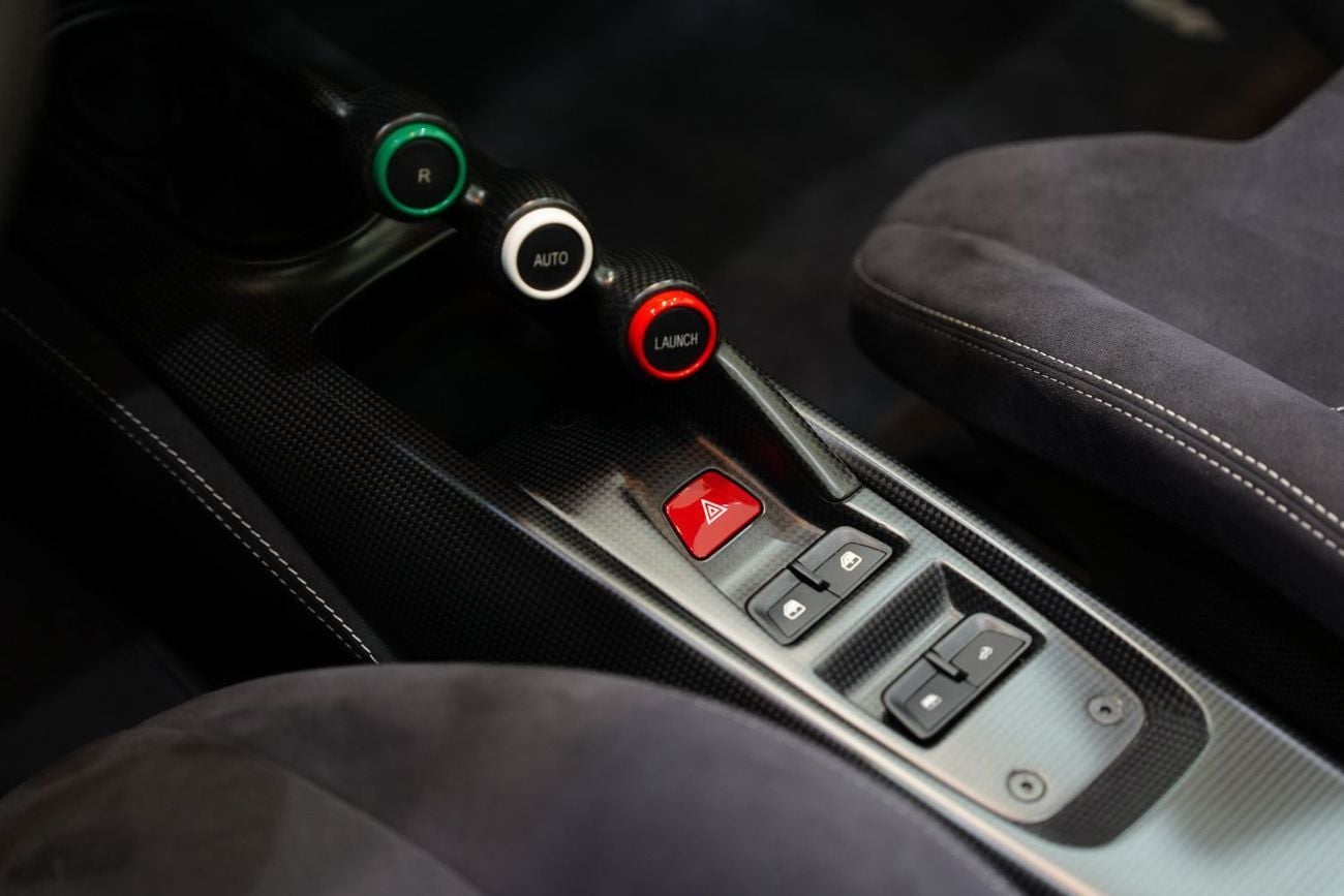 Ferrari 488 Pista Atelier Ferrari, Apple CarPlay, JBL Audio, Special Exterior Carbon Pack, Al Tayer Warranty + Service