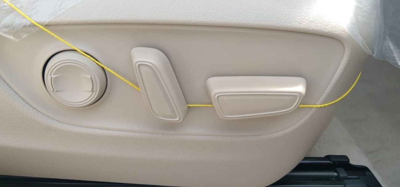 تويوتا لاند كروزر Rhd zx petrol Auto Right-Hand drive Brand-new full options