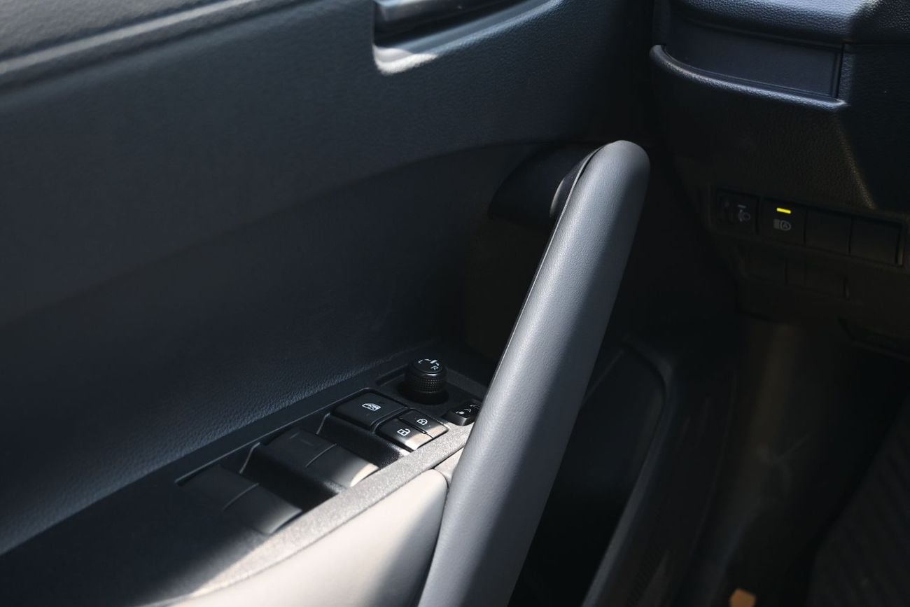 تويوتا فرونتلاندر Toyota Frontlander 2.0L Hybrid, Model 2025, Color White